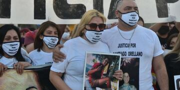 Familiares y amigos, conmocionados por el asesinato de Santiago Orellano\u002E