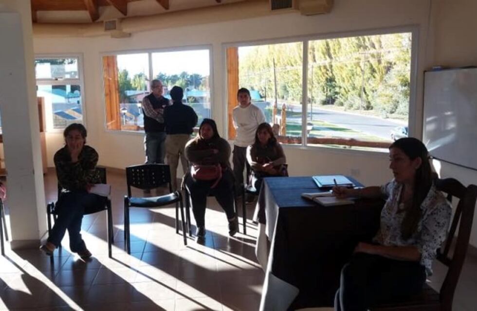 Los Antiguos: se realizó el Taller de Turismo Activo