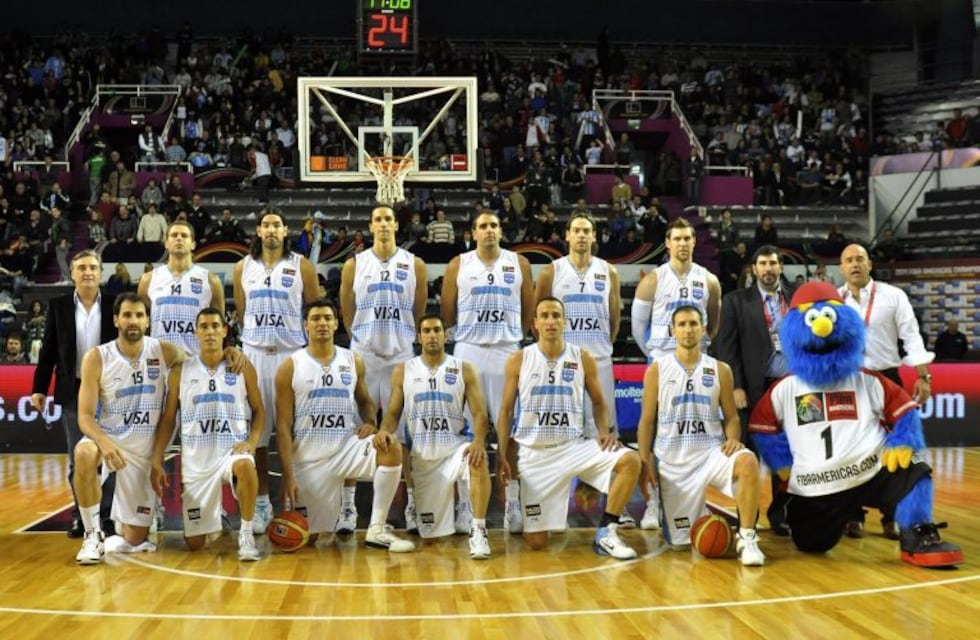 Básquet: retiran de la Selección los números de dos jugadores históricos