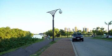 La familia se encontraba en un camping cuando fue amenazada\u002E