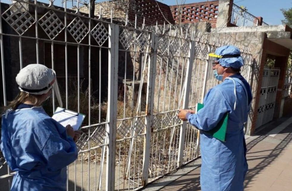 Coronavirus en Santiago: rastrillaje casa por casa en Beltrán