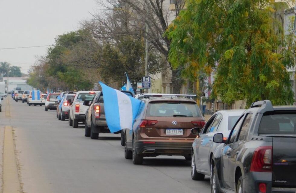 Caravana en San Francisco en reclamo por la expropiación de Vicentin