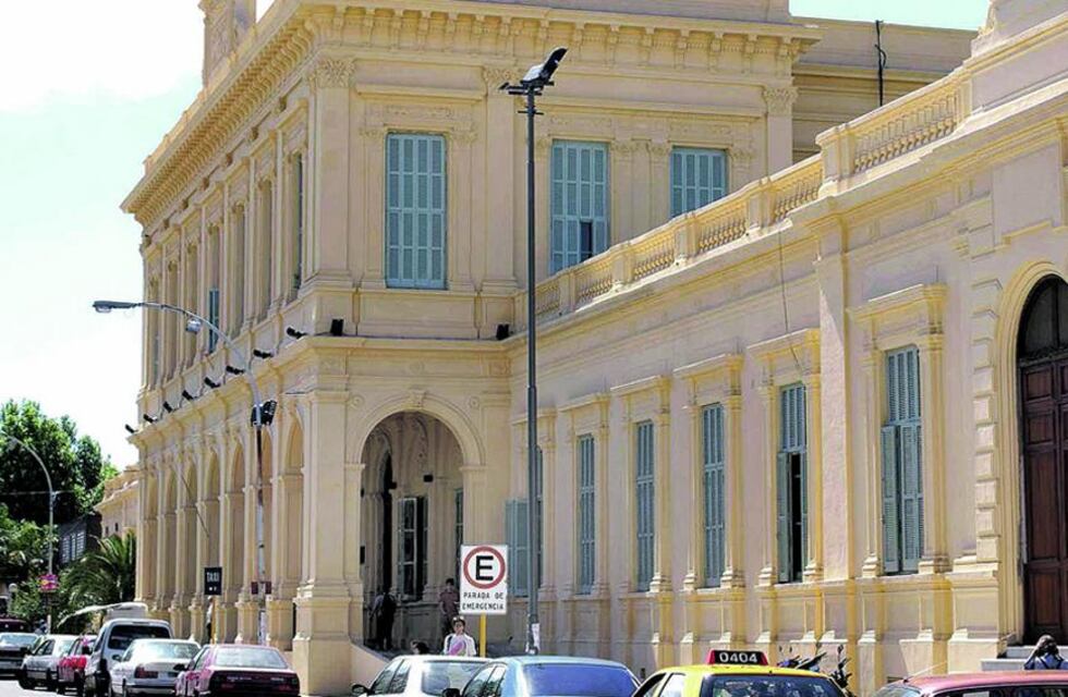El Director del Hospital Nacional de Clínicas de Córdoba habló tras la denuncia por fentanilo contaminado