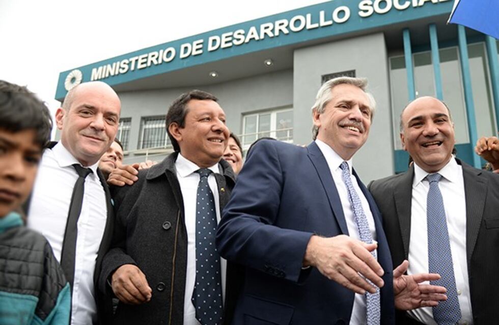 Manzur y Alberto Fernández inauguraron el Cepla de La Costanera