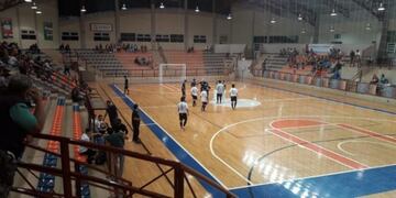 Podrán anotarse equipos femeninos y masculinos\u002E