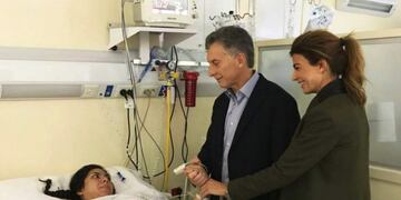 Macri visitó a la policía baleada en una comisaría de San Justo