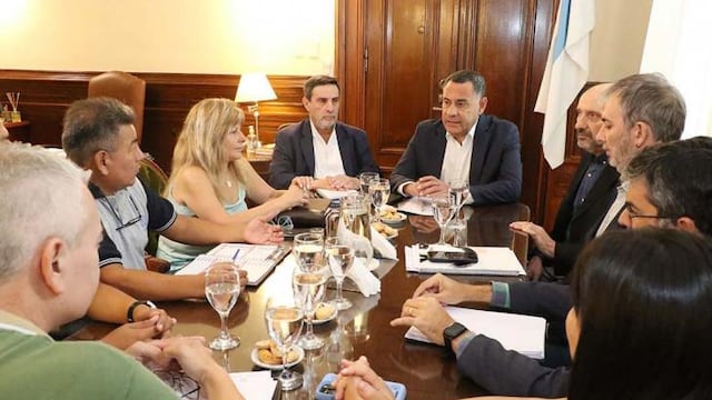 Los gremios de salud anticipan más definiciones sobre los incrementos salariales.