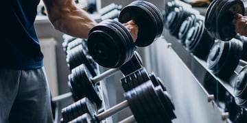 Cómo es la rutina de gimnasio para las personas mayores