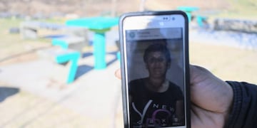 La mujer de 58 años fue acribillada a balazos en una plaza del barrio Molino Blanco.