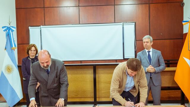 El contrato lo llevó a cabo el Gobernador de Tierra del Fuego AIAS, Gustavo Melella, con el Superior Tribunal de Justicia.