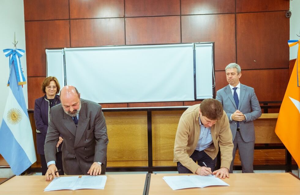 Firman convenio para acercar los servicios de acceso a la justicia en Margen Sur