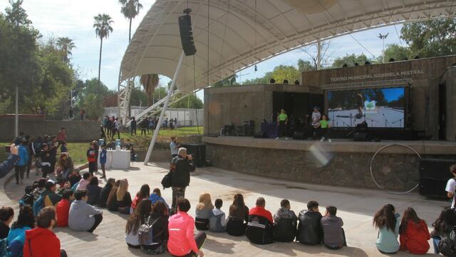 El teatro Gabriela Mistral será escenario de una de las actividades previstas por la Comuna de la Ciudad para Conbmemorar el Día Nacional de la Memoria. Gentileza
