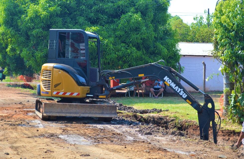 Continúa la obra hidráulica en la chacra 82 de Posadas