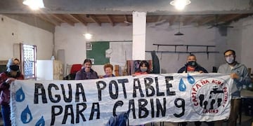 Bajo el lema “Sumate a la campaña por el agua en Cabín 9″, vecinos de Pérez vuelven a la lucha (Facebook Centro Social Cabín 9)