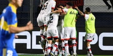 Patronato festejó y clasificó a la Final de la Copa Argentina.