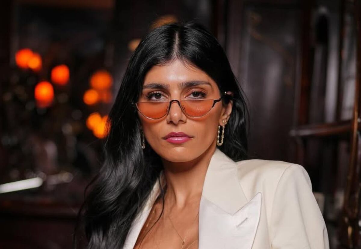 Pantal n De Cuero Y Mucha Piel Mia Khalifa Jug Al L mite De La pantal-n-de-cuero-y-mucha-piel-mia-khalifa-jug-al-l-mite-de-la