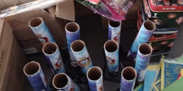 Desarticularon una venta ilegal de pirotecnia.