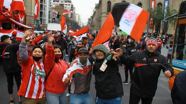 Los hinchas de Instituto también cuentas los días para volver a las tribunas. Sólo ingresarán los socios (La Voz).