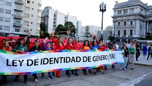 Movilizaciones previas a la aprobación de la ley nacional 26.743, en 2012 (Archivo).
