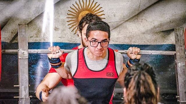 Un Tolhuinense se consagró Campeón Mundial de Powerlifting en Turquía