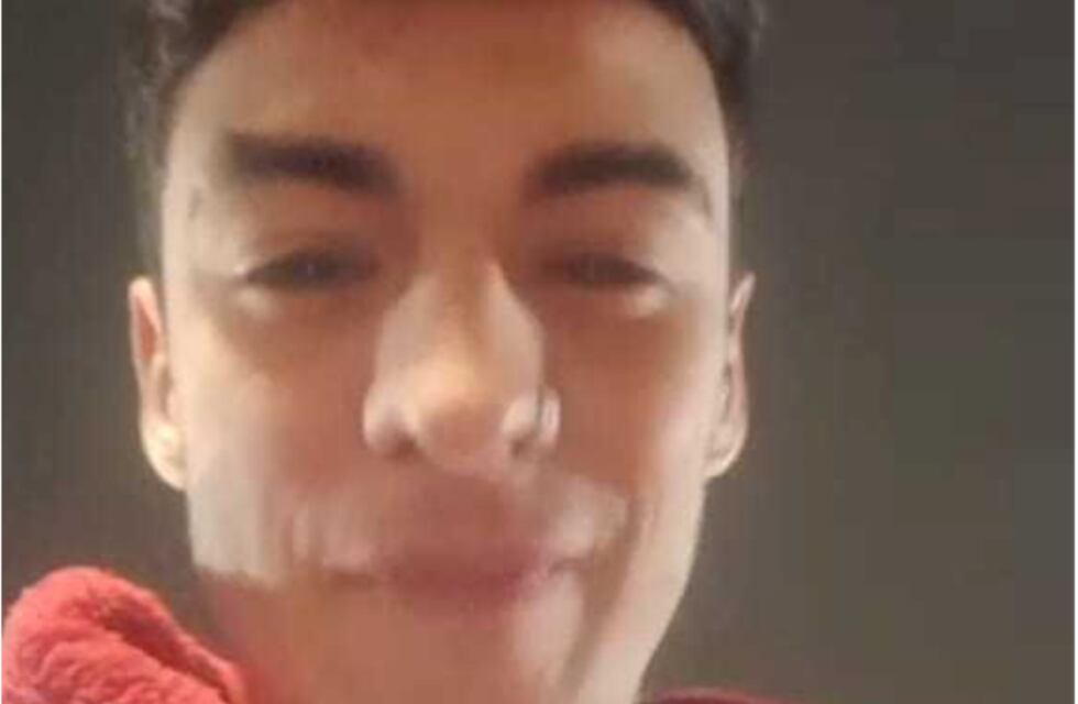 Piden ayuda para encontrar a un joven desaparecido en Córdoba: cómo colaborar