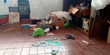 Así quedó el aula de la escuela Abelardo Arias Balloffet.