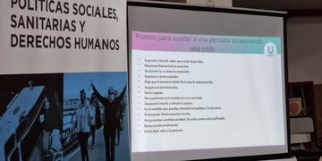 Continúan los talleres itinerantes de promoción de la salud mental