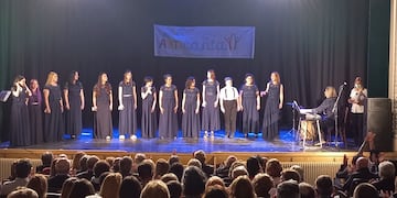 El Coro de Niños y Jovenes de la Municipalidad de Tres Arroyos se presentó en Pigüé
