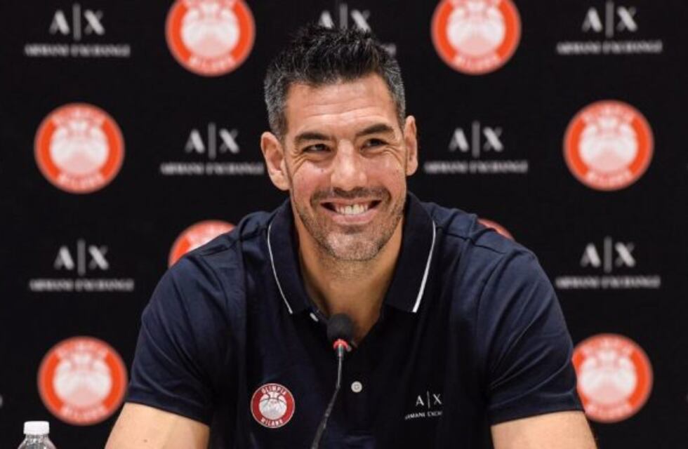 Doce años después, Luis Scola vuelve a jugar al Euroliga