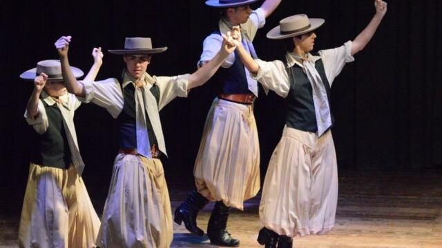 El festival folklórico “Bajo el cielo rosaleño” tendrá lugar en el Parque Sarmiento