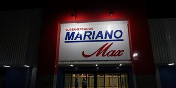 Arcor y Dulcor recibieron a Mariano Max en la inauguración en Arroyito