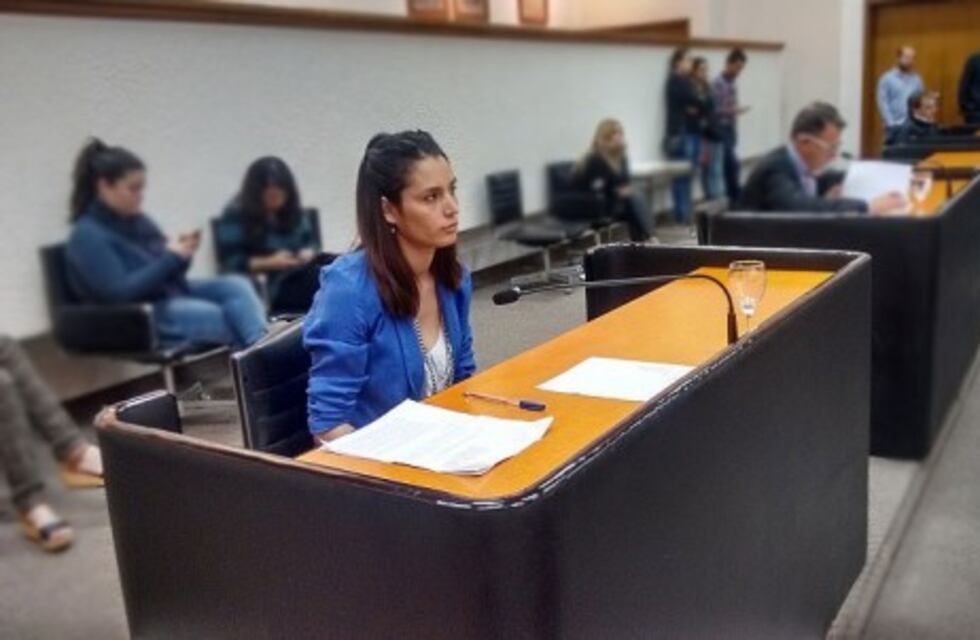 Violentaron la oficina de una concejal del FIT y dejaron materia fecal