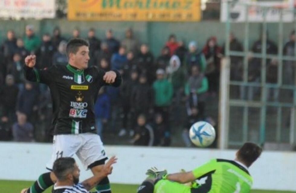 Gimnasia perdió con Villa Mitre y define en el Parque