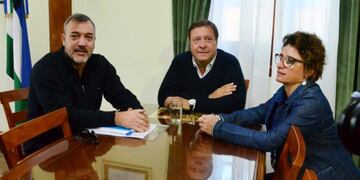 Adelantarán el pago de 4 mil pesos de indumentaria a estatales rionegrinos