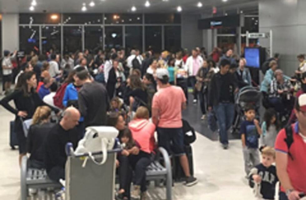 Un policía le disparó a un hombre en el aeropuerto de Miami en plena evacuación por el huracán Irma