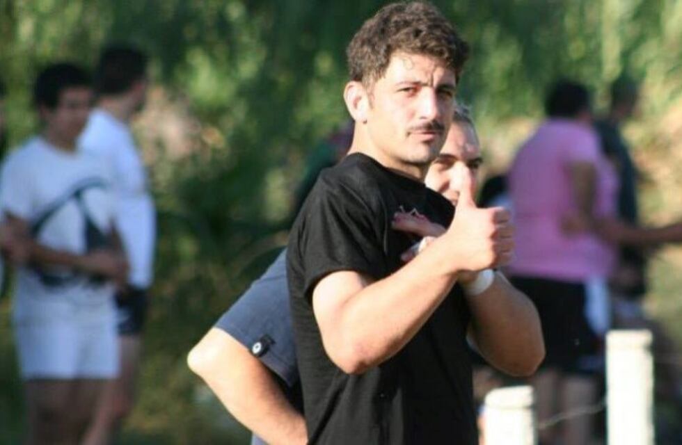 Apareció una foto que complica al rugbier acusado de moler a cintazos a su hija