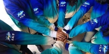 Alumnos de San Juan Homenajearon a un héroe de Malvinas