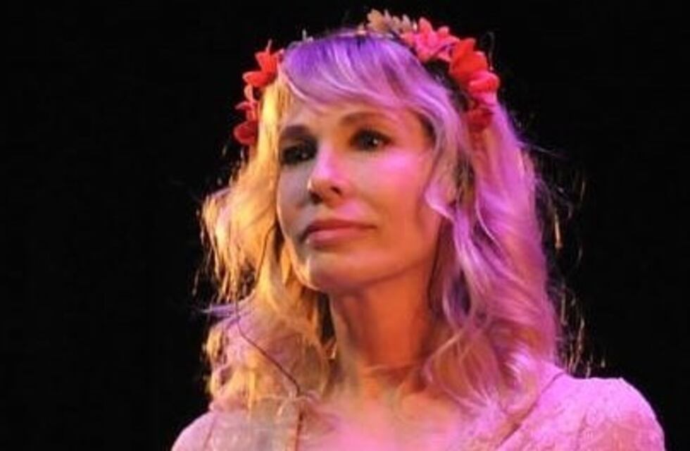 Gloria Carrá se desnudó en Instagram para promocionar su próximo show