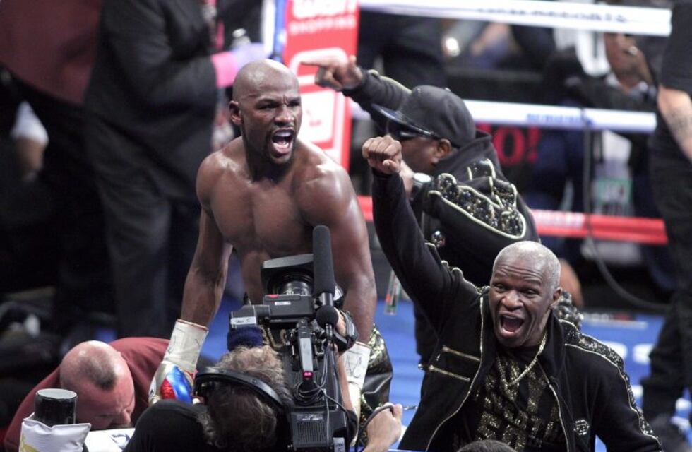 Mayweather noqueó a McGregor y alcanzó un nuevo récord