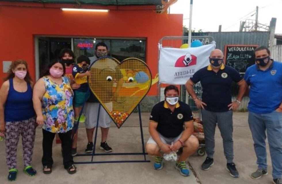 Su hijo falleció y juntan tapitas para colaborar con Ayuda-Le