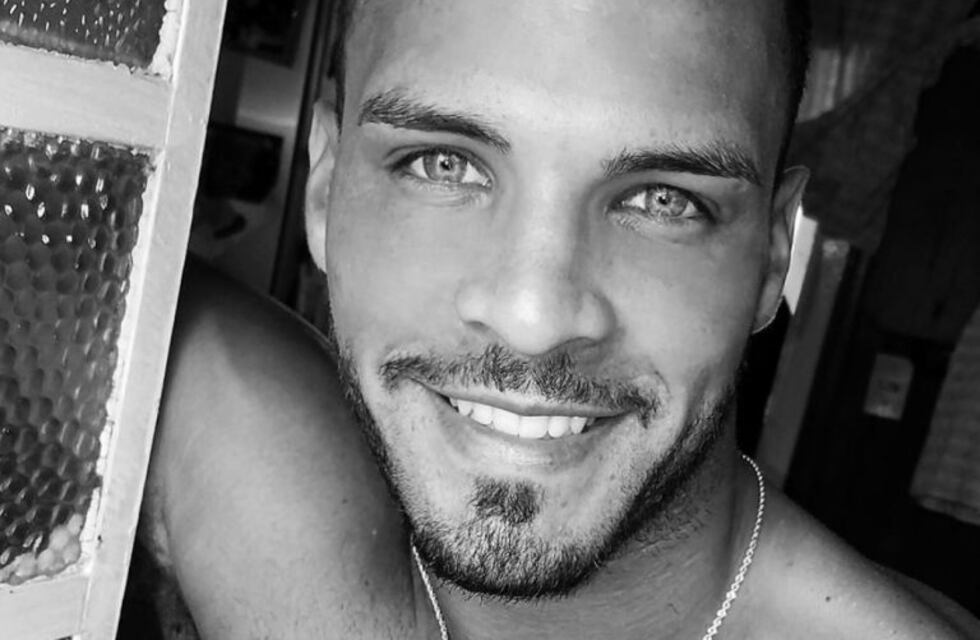 ¿Qué piensa hacer el modelo rosarino con el celular que Justin Bieber le tiró al suelo?