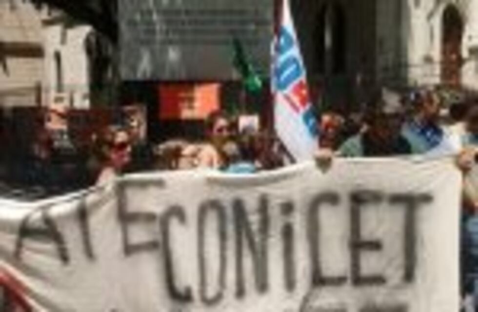 Trabajadores del CONICET vuelven a marchar este martes