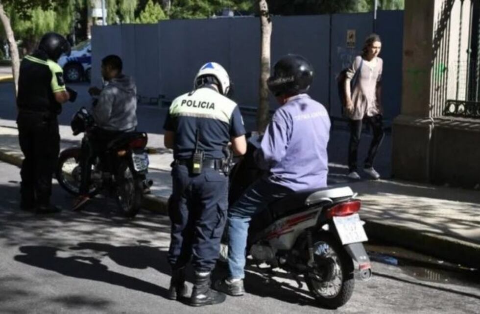 Hay 180 detenidos por no cumplir con la cuarentena