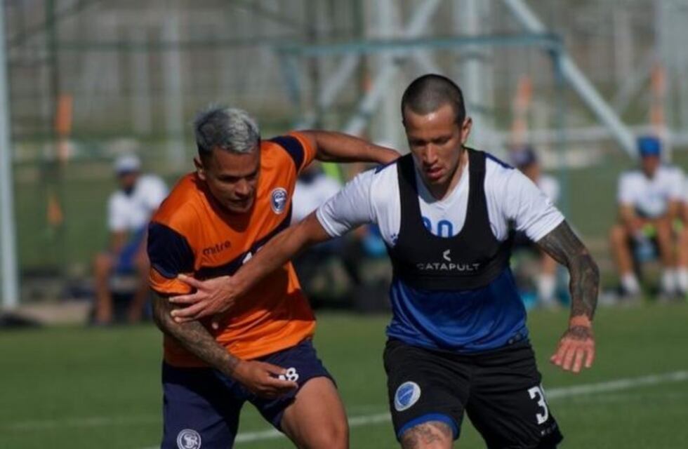 Al final jugaron, el Tomba goleó a la Lepra