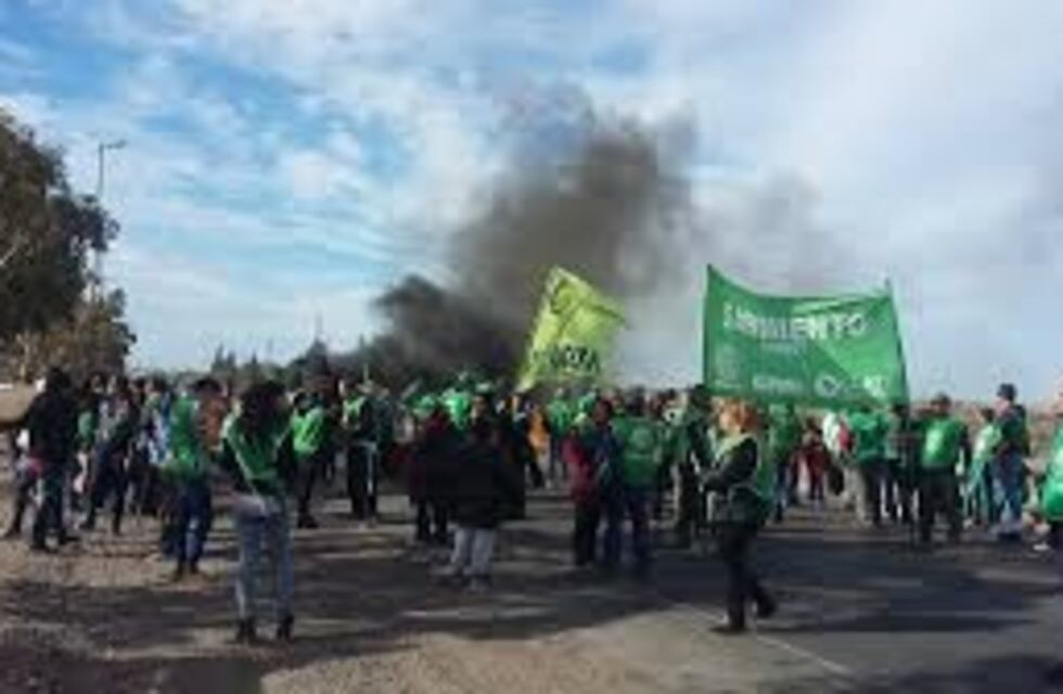 Hoy movilización en Rawson por falta de pago de salarios