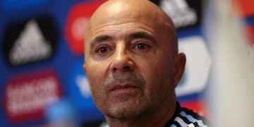 BUENOS AIRES (ARGENTINA), 29/08/2017\u002E- El técnico de la selección argentina de fútbol, Jorge Sampaoli, ofrece una conferencia de prensa posterior a un entrenamiento hoy, martes 29 de agosto de 2017, en el predio de la Asociación de Fútbol argentino (AFA) en Ezeiza, Buenos Aires (Argentina)\u002E EFE/David Fernandez buenos aires Jorge Sampaoli director tecnico de la seleccion argentina futbol conferencia de prensa