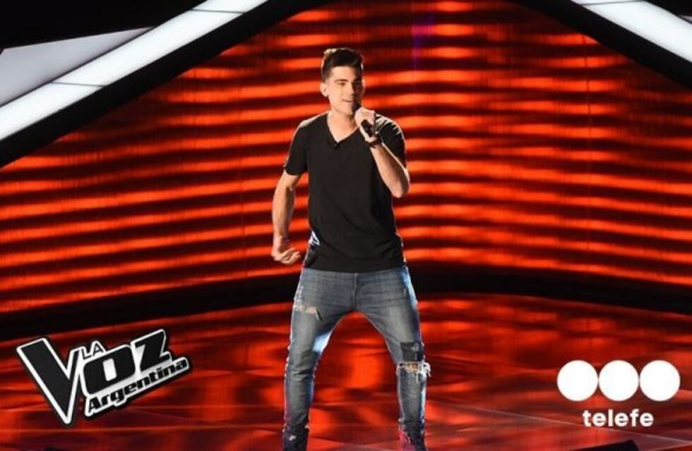 Emmanuel Francia, el joven rosarino que la rompió en La Voz