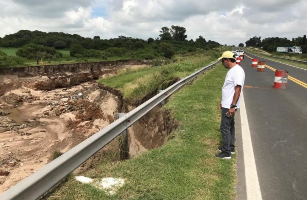 El intendente Llamosas le pidió a la Nación que se haga cargo de reparar la Ruta 8