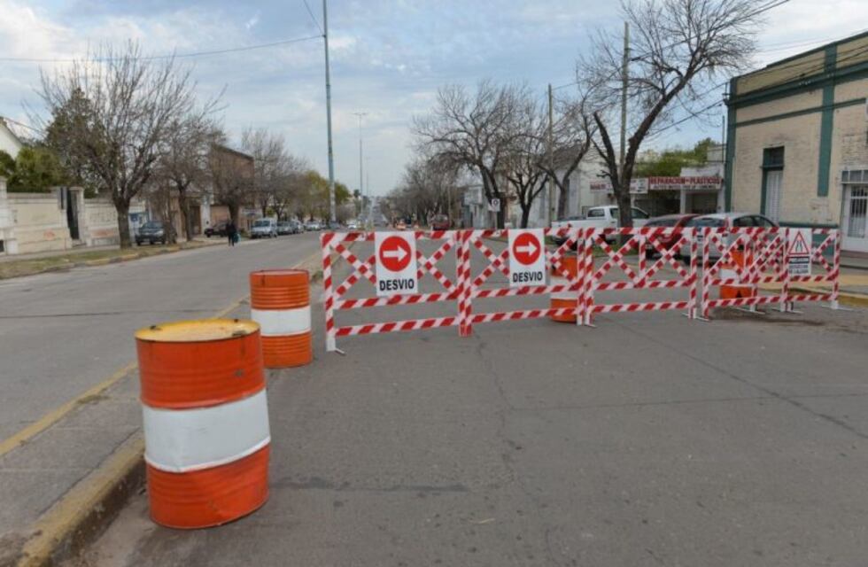 Las líneas de colectivos 8, 15 y 16 cambian su recorrido temporalmente