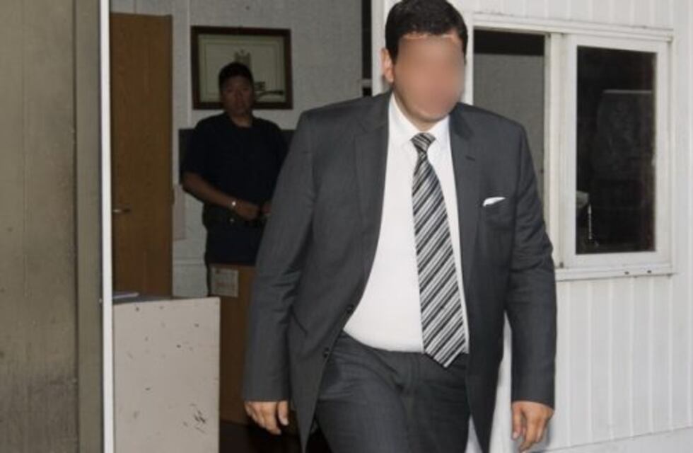 Sin palabras: ex ministro de Seguridad estaba colgado de la luz en Mendoza